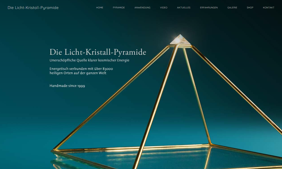 Die Licht-Kristall-Pyramide